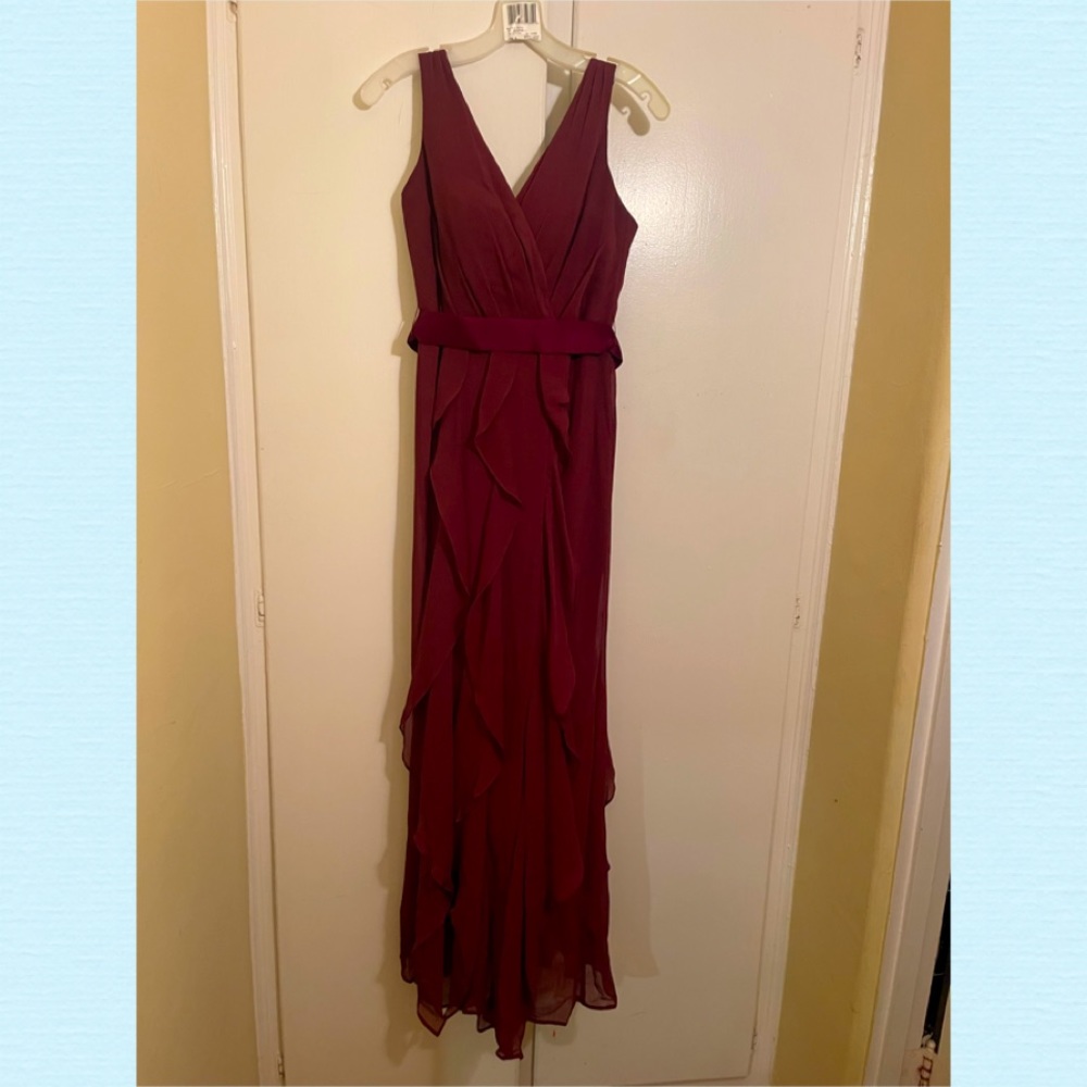 Vera Wang White Wine color size 6 altered for 5’3